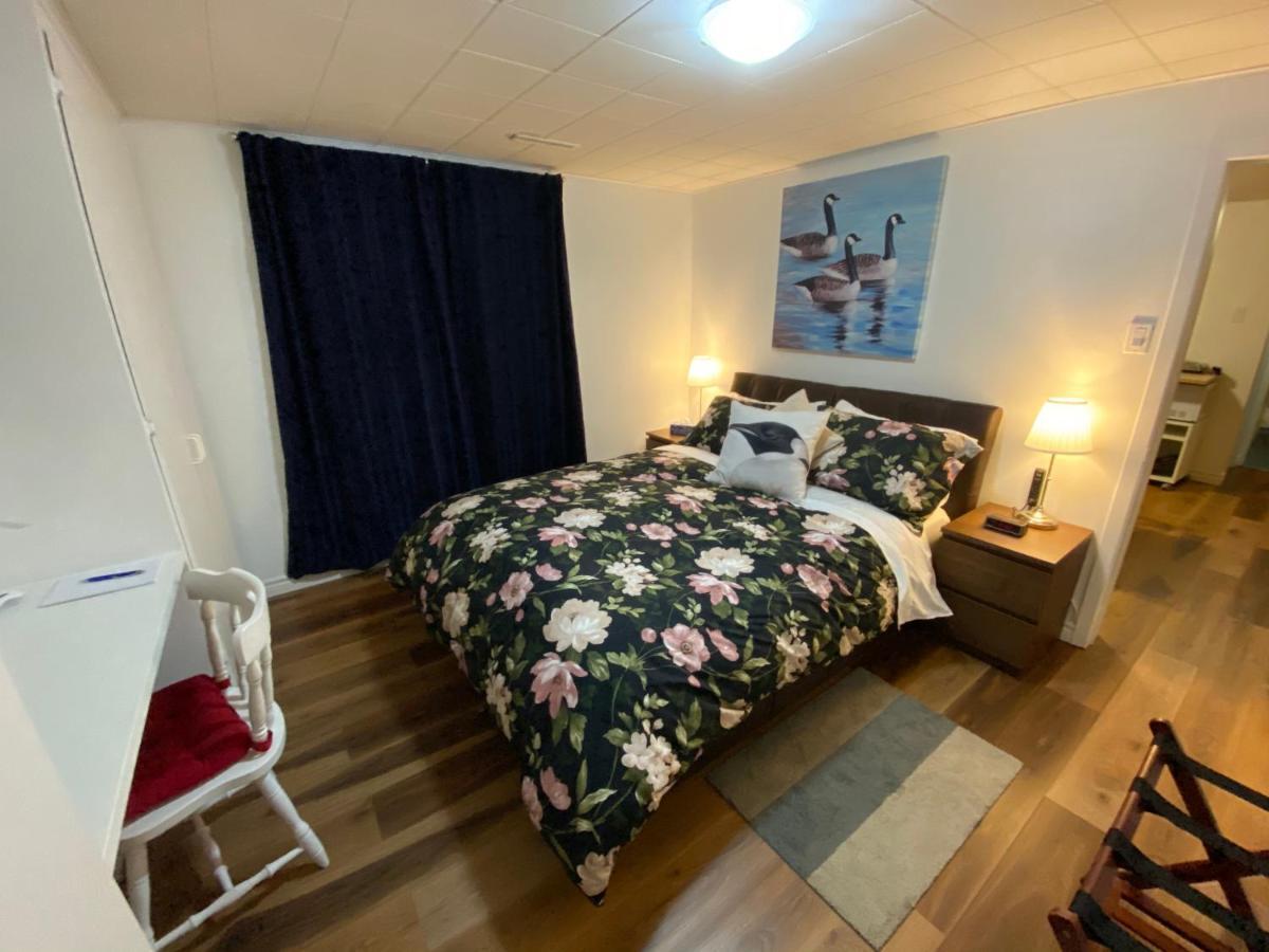 Martine & Michel Apartment บูว์เชอร์วิลล์ ภายนอก รูปภาพ