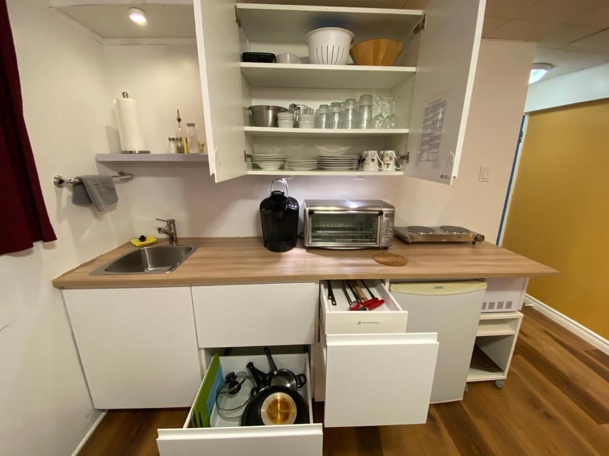 Martine & Michel Apartment บูว์เชอร์วิลล์ ภายนอก รูปภาพ