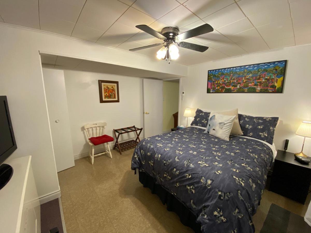 Martine & Michel Apartment บูว์เชอร์วิลล์ ภายนอก รูปภาพ